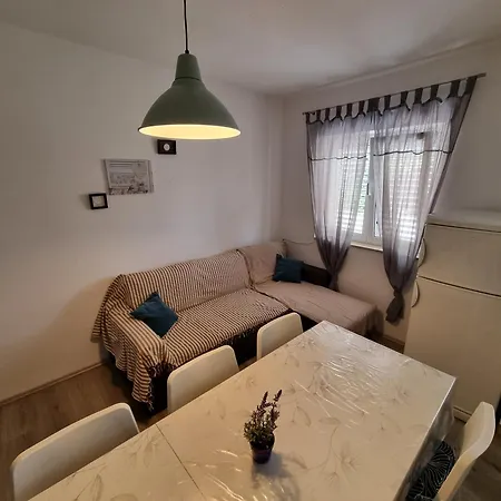 Apartman Anastazija * Biograd Na Moru