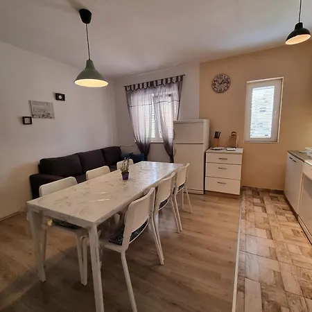Apartman Anastazija Lejlighed
