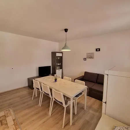 Apartman Anastazija Biograd Na Moru