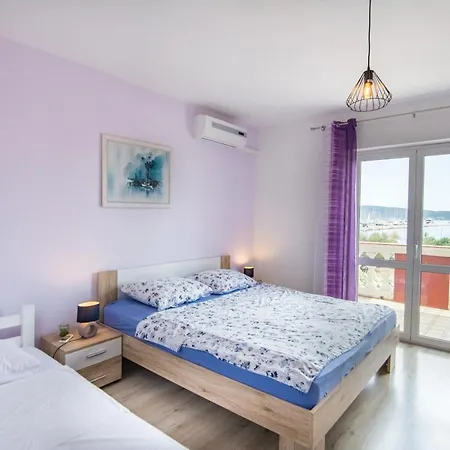 Appartement Anastazija *